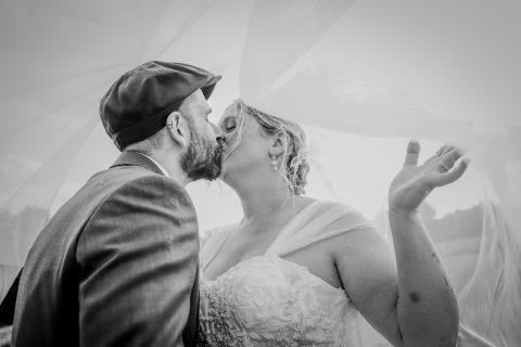 Instant de mariage pris sur le vif, photographe Allier
